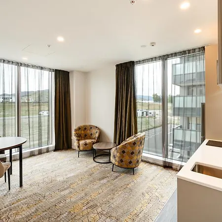 La Quinta By Wyndham Remarkables Park Queenstown Exterior photo