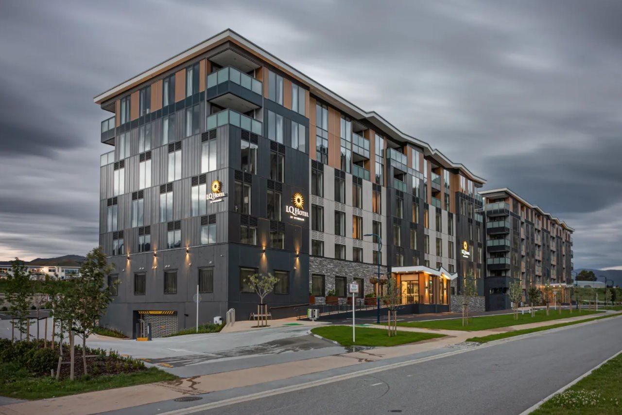 La Quinta By Wyndham Remarkables Park Hotel