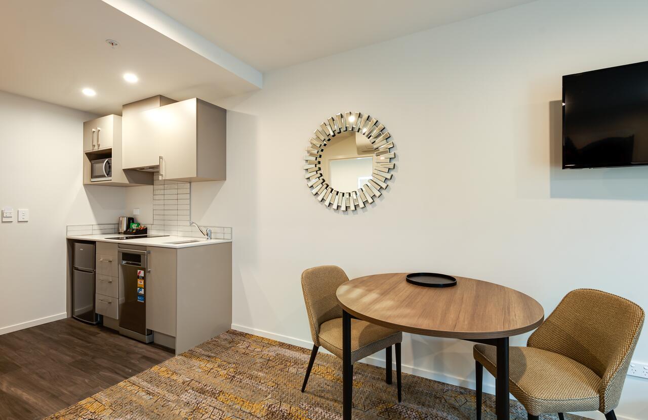 La Quinta By Wyndham Remarkables Park Hotel 4*