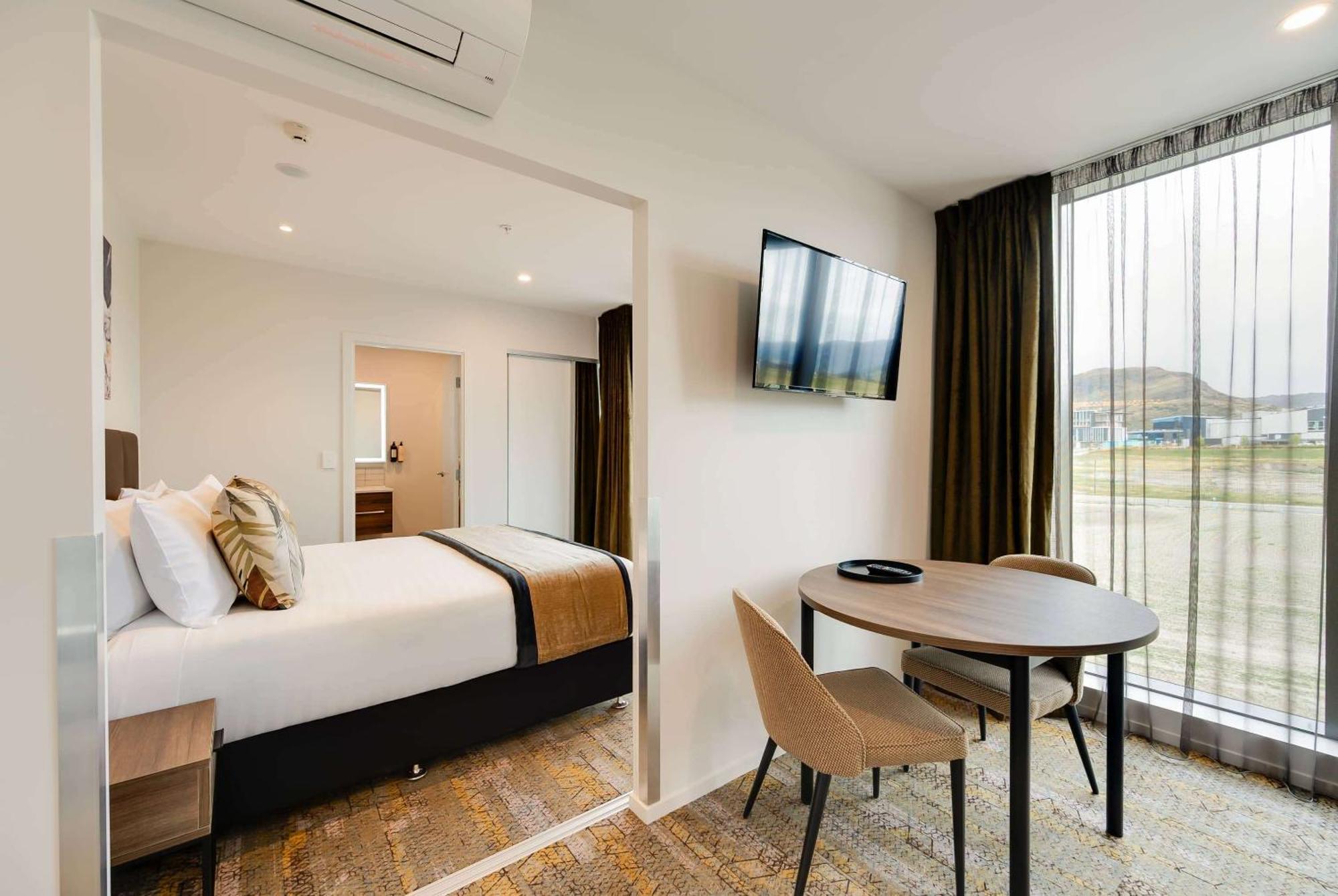 La Quinta By Wyndham Remarkables Park