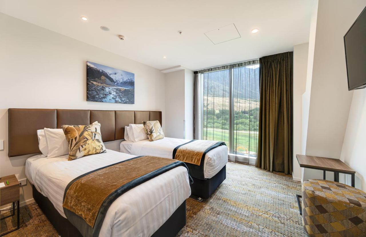 La Quinta By Wyndham Remarkables Park Hotel 4*